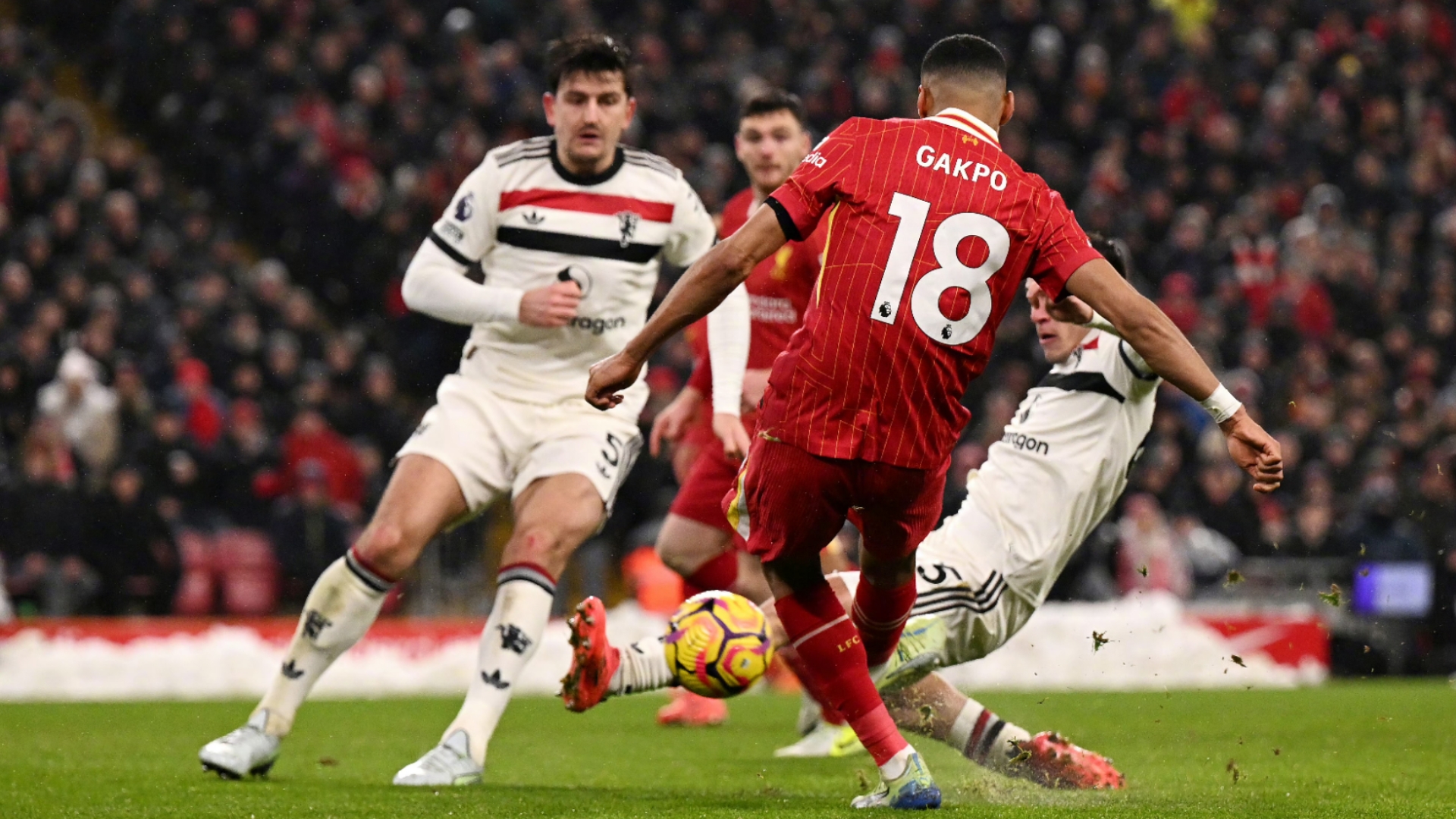 爱游戏体育官网转折点！曼联队长鼓劲，法国杯赛后攻防权衡，赛场秩序良好，纪律约束更严格的简单介绍